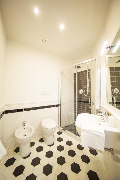 Twobros Apartment ฟลอเรนซ์ ภายนอก รูปภาพ