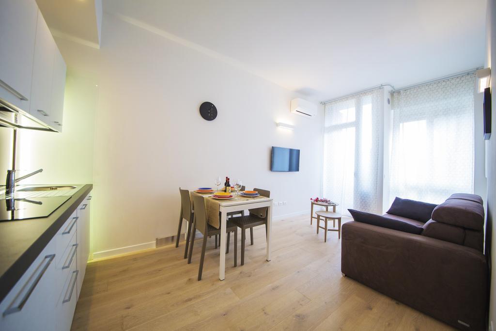 Twobros Apartment ฟลอเรนซ์ ภายนอก รูปภาพ